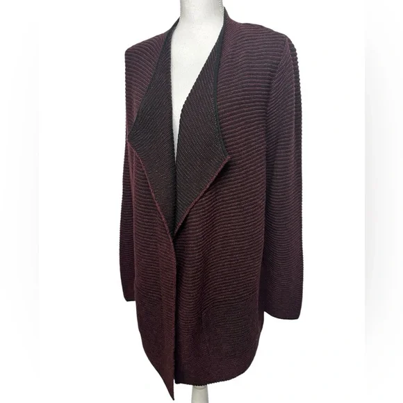 PUREJILL / Black & Maroon Cardigan Sweater / Medium / Preppy Goth Bohemian - Picture 3 of 13